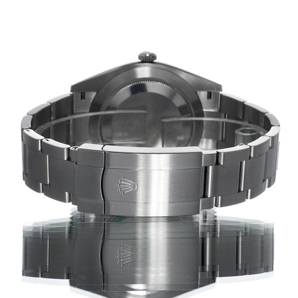 Rolex Oyster Perpetual 124300